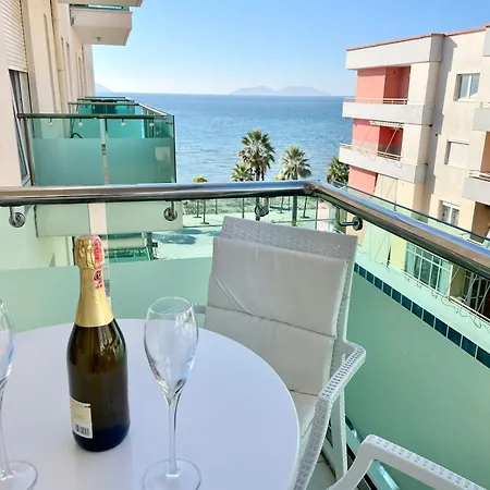 Luxury Sea Side Apartman